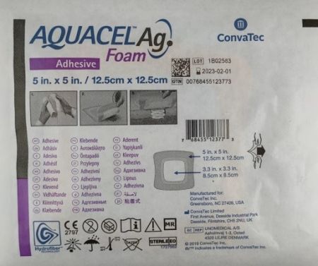 Aquacel Ag Foam, opatrunek przylepny 12,5 x 12,5 cm, 1 sztuka